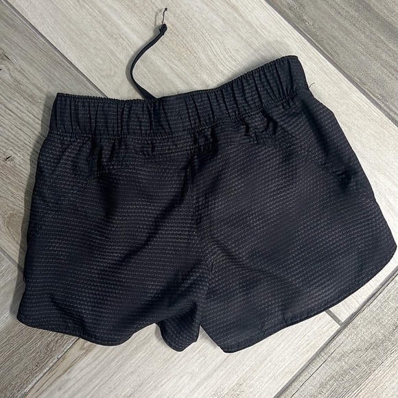 Lot of Two Old Navy Activewear Shorts Size M(8) - Picture 9 of 10